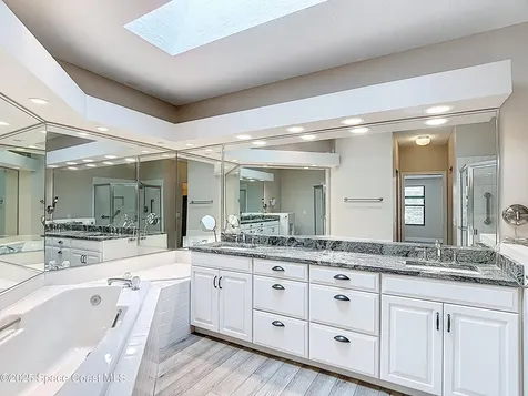 3090 Rio Pino S Indialantic FL 32903