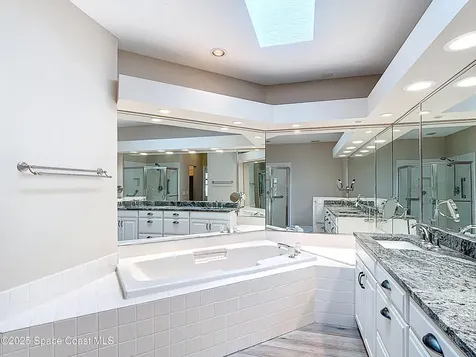 3090 Rio Pino S Indialantic FL 32903