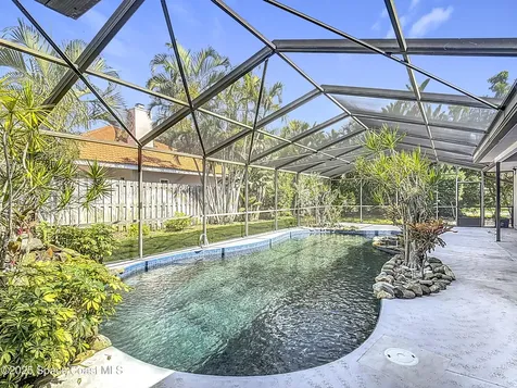 3090 Rio Pino S Indialantic FL 32903