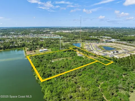 3545 Carriage Gate Drive Melbourne FL 32904