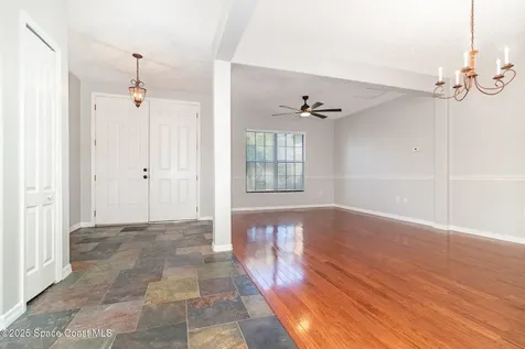 2831 Village Pine Terrace Orlando FL 32833