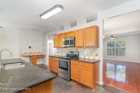 2831 Village Pine Terrace Orlando FL 32833