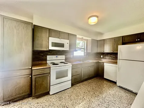 1905 Ivy Drive Cocoa FL 32922