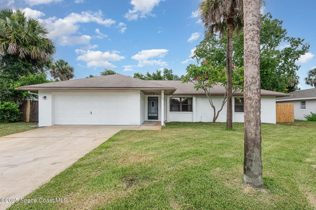 560 Concord Avenue Titusville FL 32780