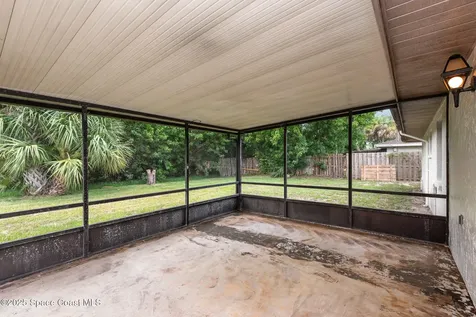 560 Concord Avenue Titusville FL 32780