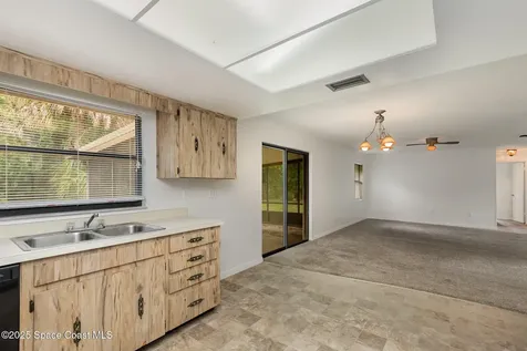 560 Concord Avenue Titusville FL 32780