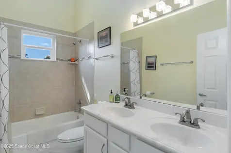 5595 Eagle Way Merritt Island FL 32953