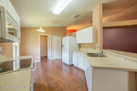 4392 Derbyshire Drive Titusville FL 32780