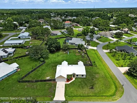 2749 Digby Road SE Palm Bay FL 32909