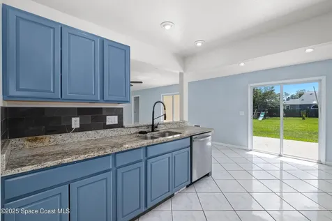 2749 Digby Road SE Palm Bay FL 32909
