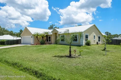 2749 Digby Road SE Palm Bay FL 32909