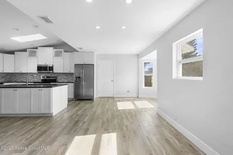 120 Cascade Avenue SE Palm Bay FL 32909