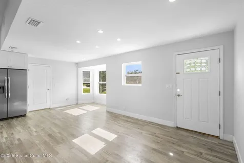 120 Cascade Avenue SE Palm Bay FL 32909