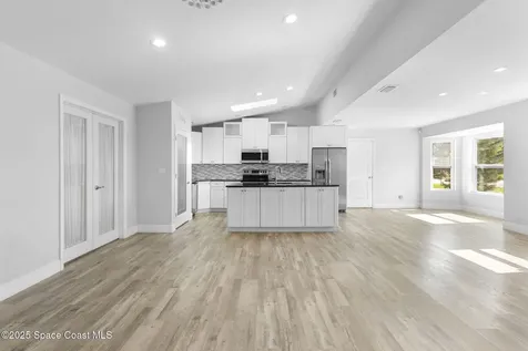 120 Cascade Avenue SE Palm Bay FL 32909