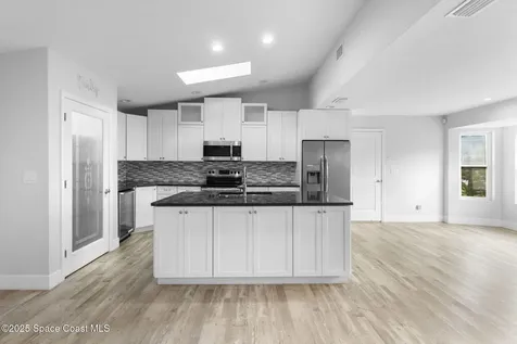 120 Cascade Avenue SE Palm Bay FL 32909
