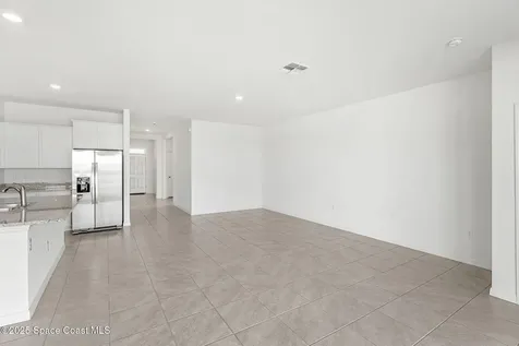 2224 Farmhouse Road SE Palm Bay FL 32909