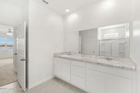 2224 Farmhouse Road SE Palm Bay FL 32909