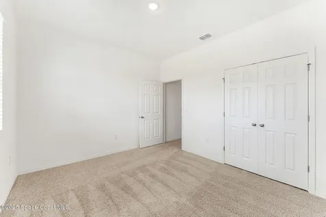 2224 Farmhouse Road SE Palm Bay FL 32909