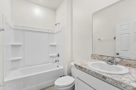 2224 Farmhouse Road SE Palm Bay FL 32909