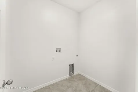 2224 Farmhouse Road SE Palm Bay FL 32909