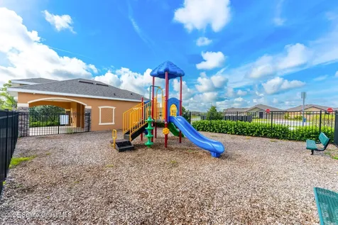 2224 Farmhouse Road SE Palm Bay FL 32909