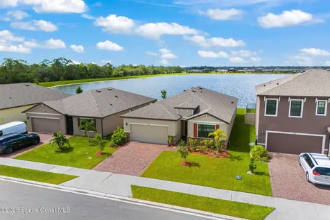 2224 Farmhouse Road SE Palm Bay FL 32909