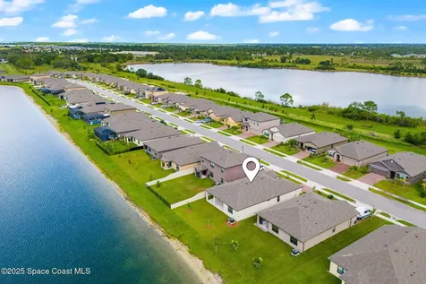 2224 Farmhouse Road SE Palm Bay FL 32909