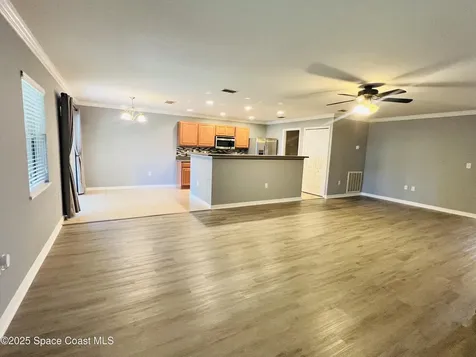 570 Cardinal Street SE Palm Bay FL 32909