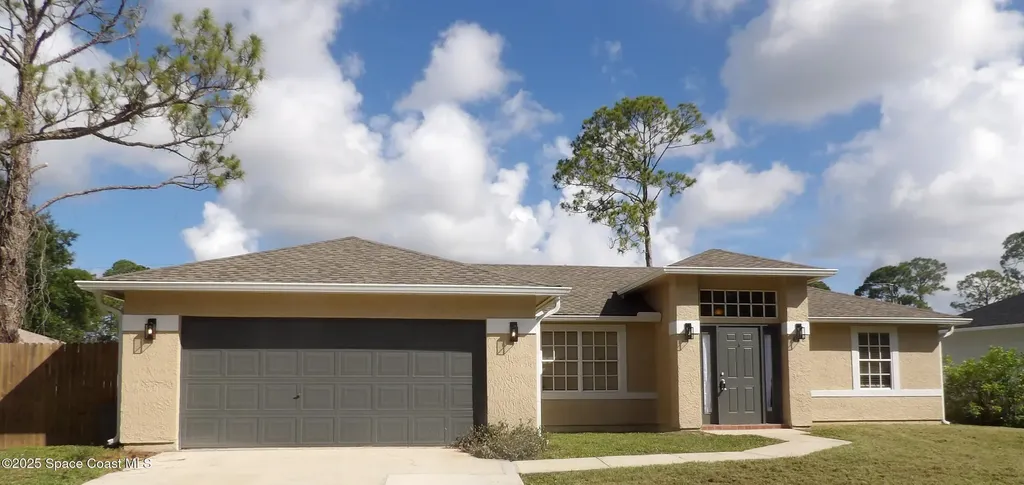 452 Warrington Road SW Palm Bay FL 32908