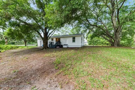 501 Santo Domingo Avenue SW Palm Bay FL 32908