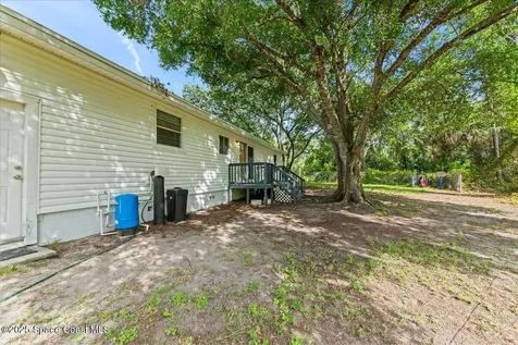 501 Santo Domingo Avenue SW Palm Bay FL 32908