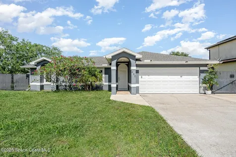 490 Candlestick Avenue NE Palm Bay FL 32907