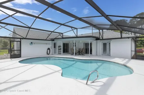 941 Custer Street NW Palm Bay FL 32907