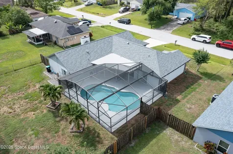 941 Custer Street NW Palm Bay FL 32907