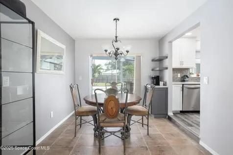 941 Custer Street NW Palm Bay FL 32907