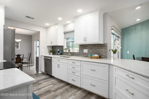 941 Custer Street NW Palm Bay FL 32907