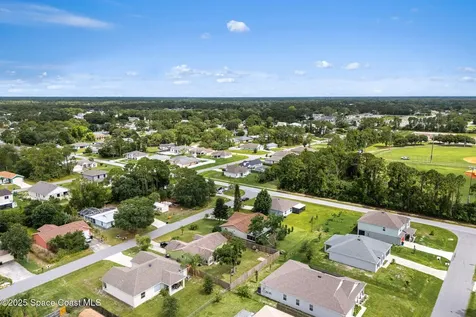 790 Alfonso Avenue SE Palm Bay FL 32909