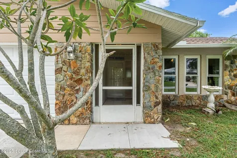 790 Alfonso Avenue SE Palm Bay FL 32909