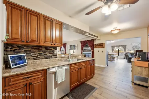 1271 Medina Avenue NW Palm Bay FL 32907