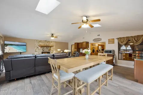 1271 Medina Avenue NW Palm Bay FL 32907