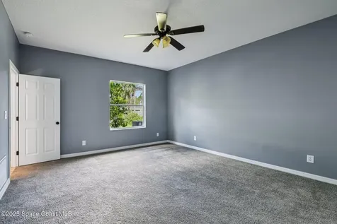 982 Colonial Avenue SE Palm Bay FL 32909