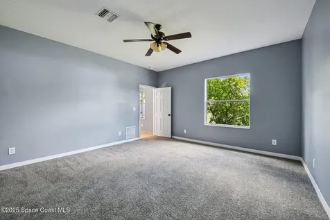 982 Colonial Avenue SE Palm Bay FL 32909