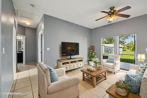 982 Colonial Avenue SE Palm Bay FL 32909