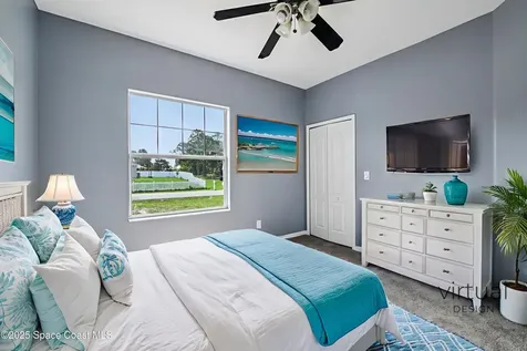 982 Colonial Avenue SE Palm Bay FL 32909