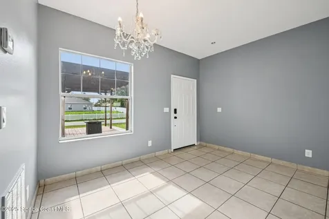 982 Colonial Avenue SE Palm Bay FL 32909