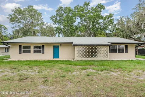4085 Cypress Bend Geneva FL 32732