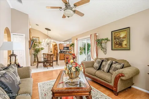 2595 Diane Avenue SE Palm Bay FL 32909