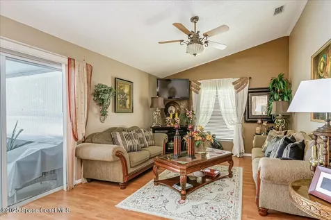2595 Diane Avenue SE Palm Bay FL 32909