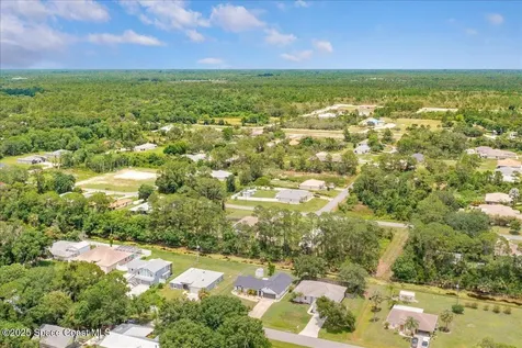 2595 Diane Avenue SE Palm Bay FL 32909