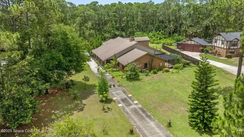 2805 Mourning Dove Way Titusville FL 32780